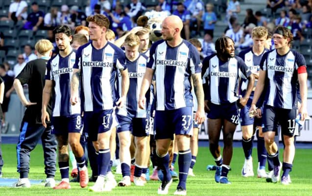 
Alman klubunun 14 futbolçusu koronavirusa yoluxdu