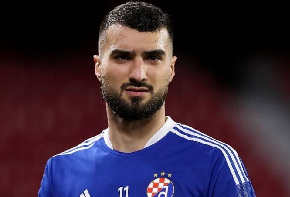 
Mahir Emreli niyə oynamır? - <span style="color:#ff0000">Səbəbi bəlli oldu</span>