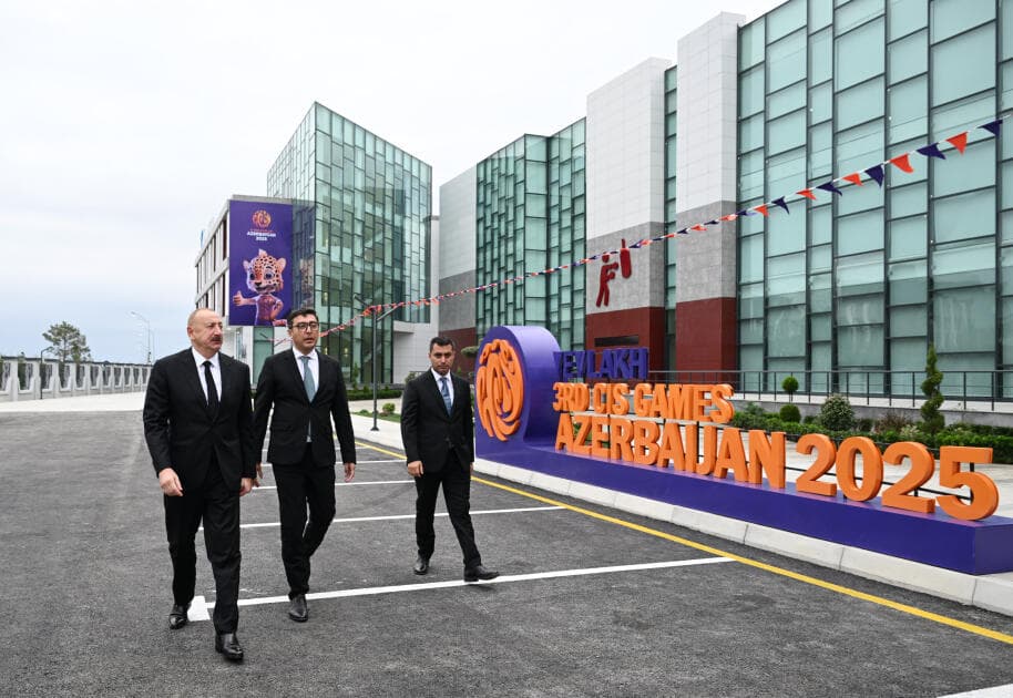 
Prezident Yevlax Olimpiya İdman Kompleksinin açılışında iştirak edib - <span style="color:#ff0000">FOTO</span>