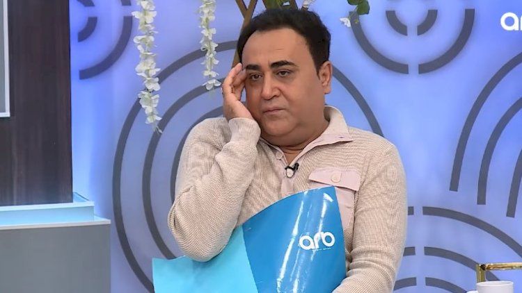 
Elgiz efirdə Cabirin ölüm xəbərinə belə reaksiya verdi &ndash; <span style="color:#ff0000">VİDEO</span>