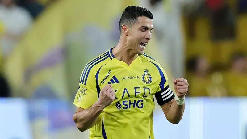 Ronaldo 1000-ci qolu bu tarixdə vuracaq