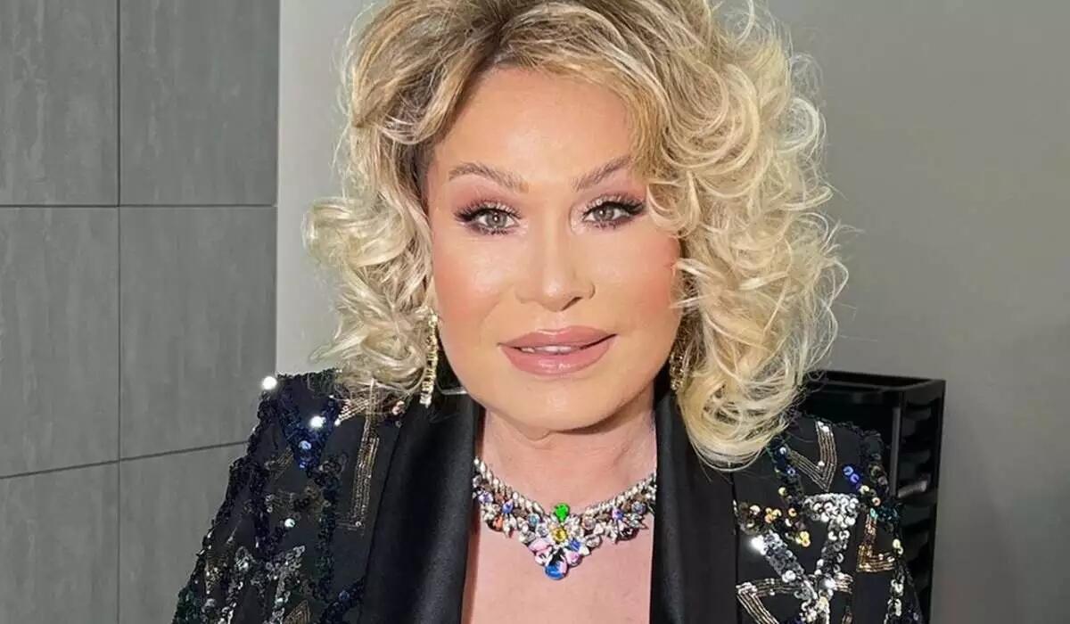 "Xoşbəxtlik ailə qurmaqda deyil"