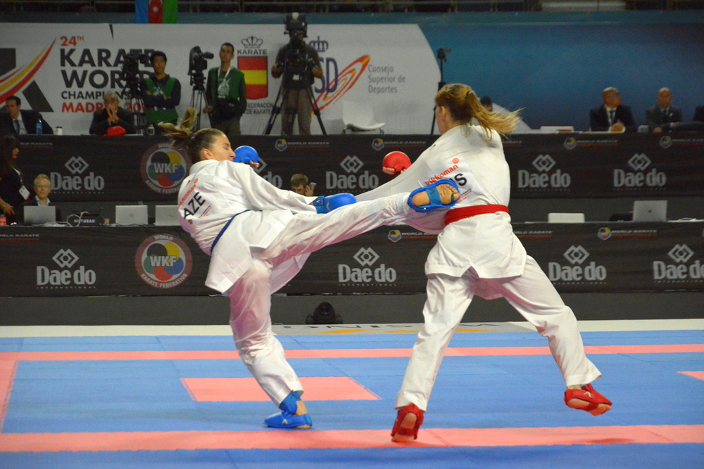 Elmira Babayeva Dünya Çempionatında gümüş medal qazandı - FOTO