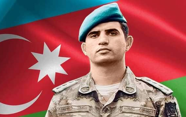 Şəhidin büstü üzərindəki gülləri oğurlayan qadın tapıldı- VİDEO