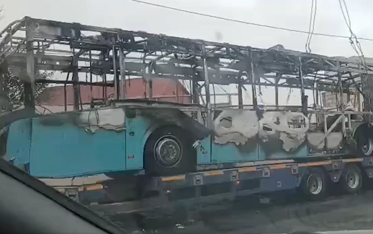 Bakıda sərnişin avtobusunun yanmasının ANBAAN VİDEOSU