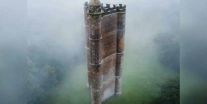 Mistizm Britaniyanın ən məşhur binasını daim necə təqib edir? - FOTO