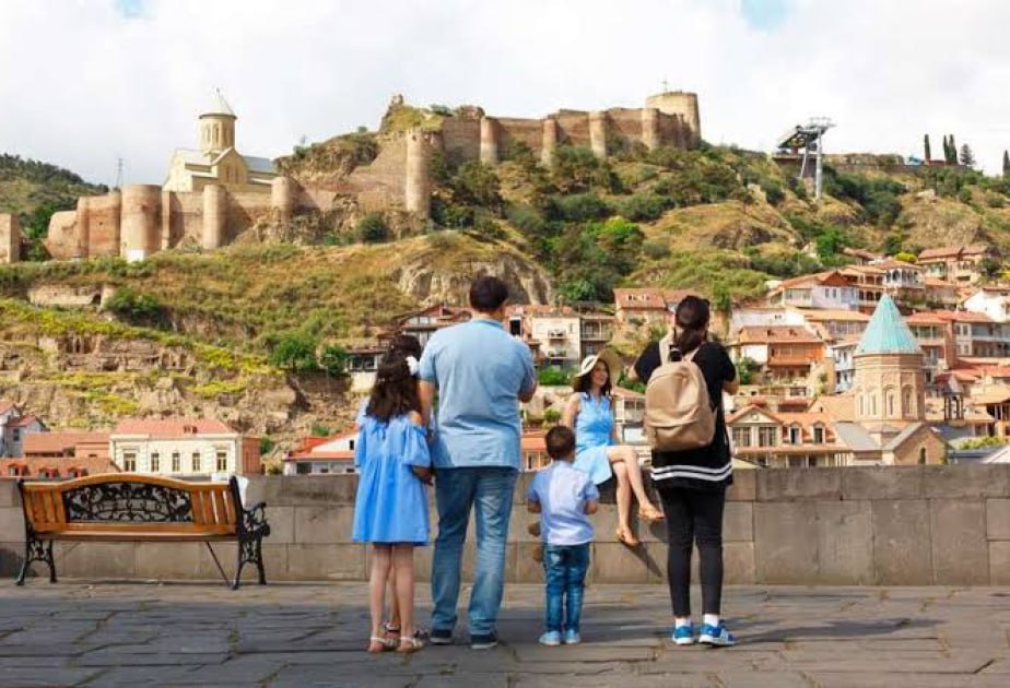 Gürcüstanın 9 ayda turizmdən gəlirləri 6 milyard laridən çox olub