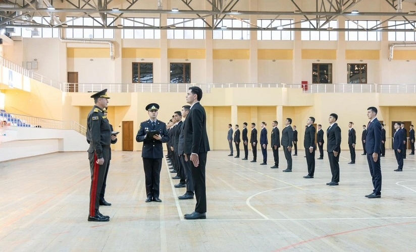 Vilayət Eyvazov Kürdəmirdə vətəndaş qəbulu və sıra baxışı keçirib - VİDEO