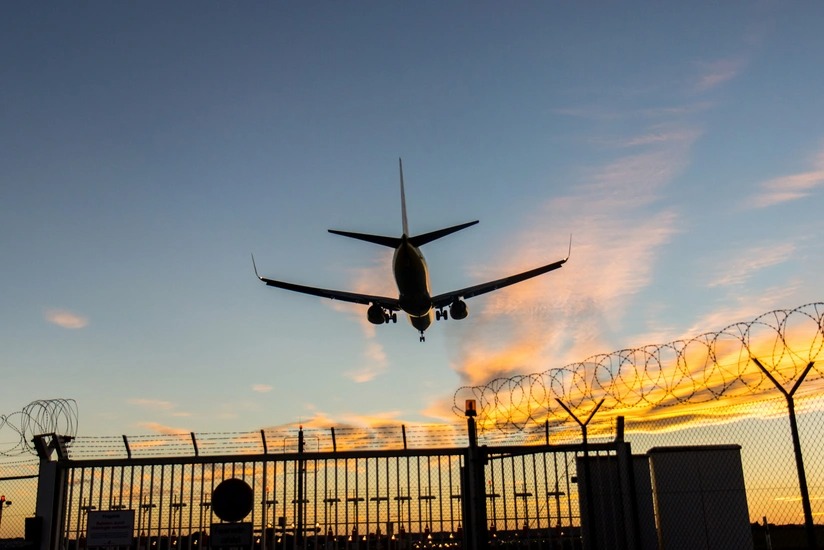 ABŞ-nin hava məkanı tamamilə BAĞLANA BİLƏR