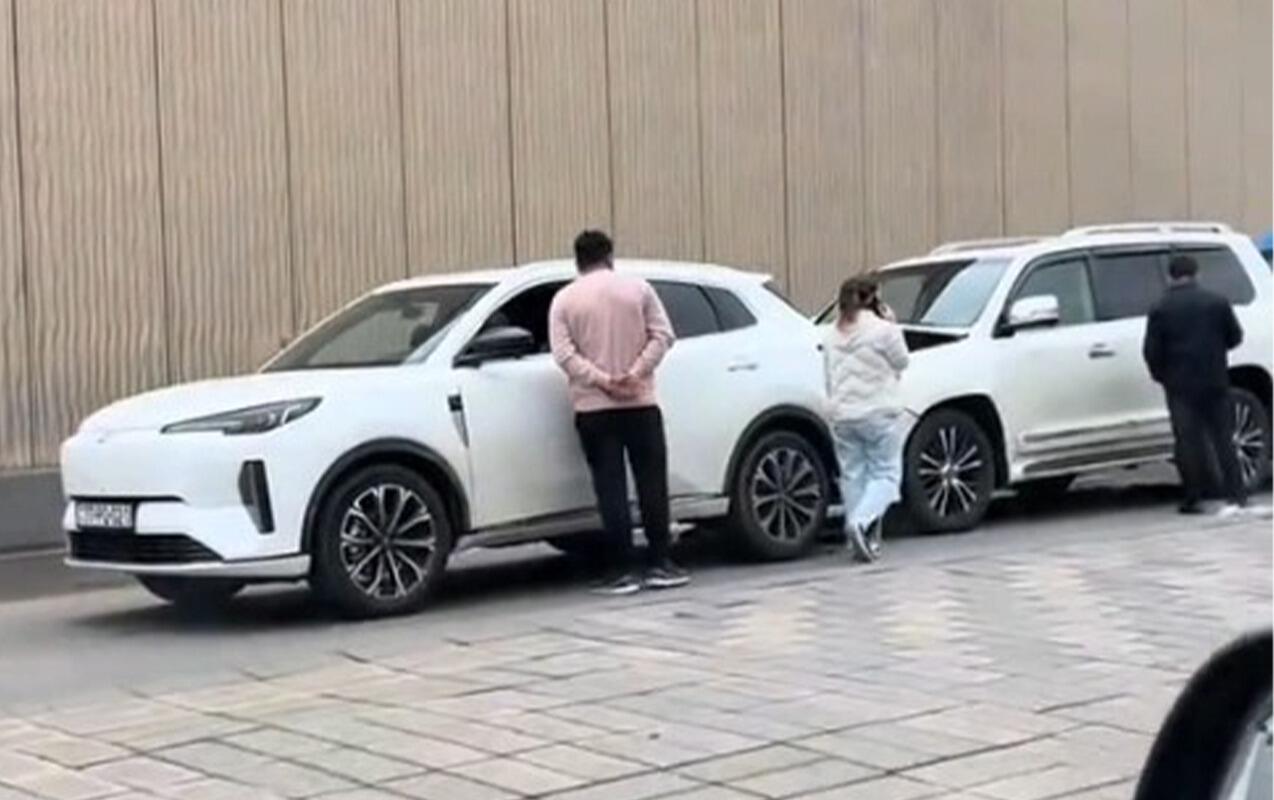 Dərnəgül yolunda 4 avtomobil toqquşdu - VİDEO