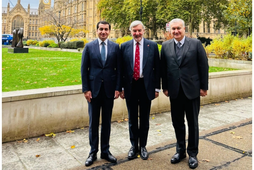 Hikmət Hacıyev Britaniyanın ticarət elçisi ilə görüşdü