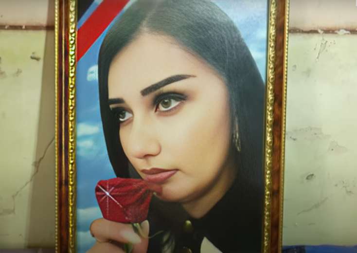 Küçədə qətlə yetirilən Ayşənin üç övladı var imiş - TƏFƏRRÜAT