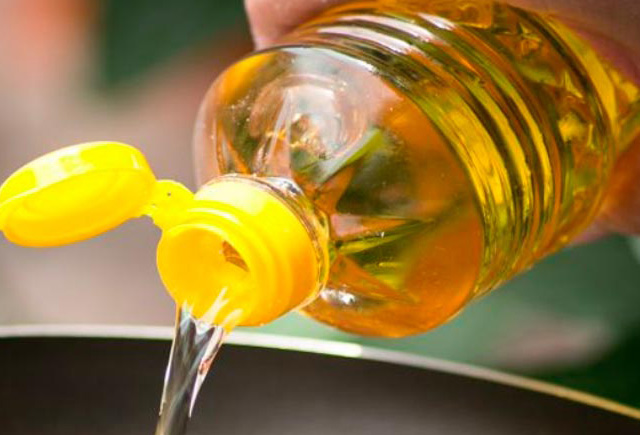 Açıq rəngli BİTKİ YAĞLARI təhlükə SAÇIR – XƏBƏRDARLIQ