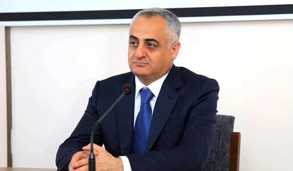 Fuad Nəcəflinin fotosu YAYILDI – görün, nə edir