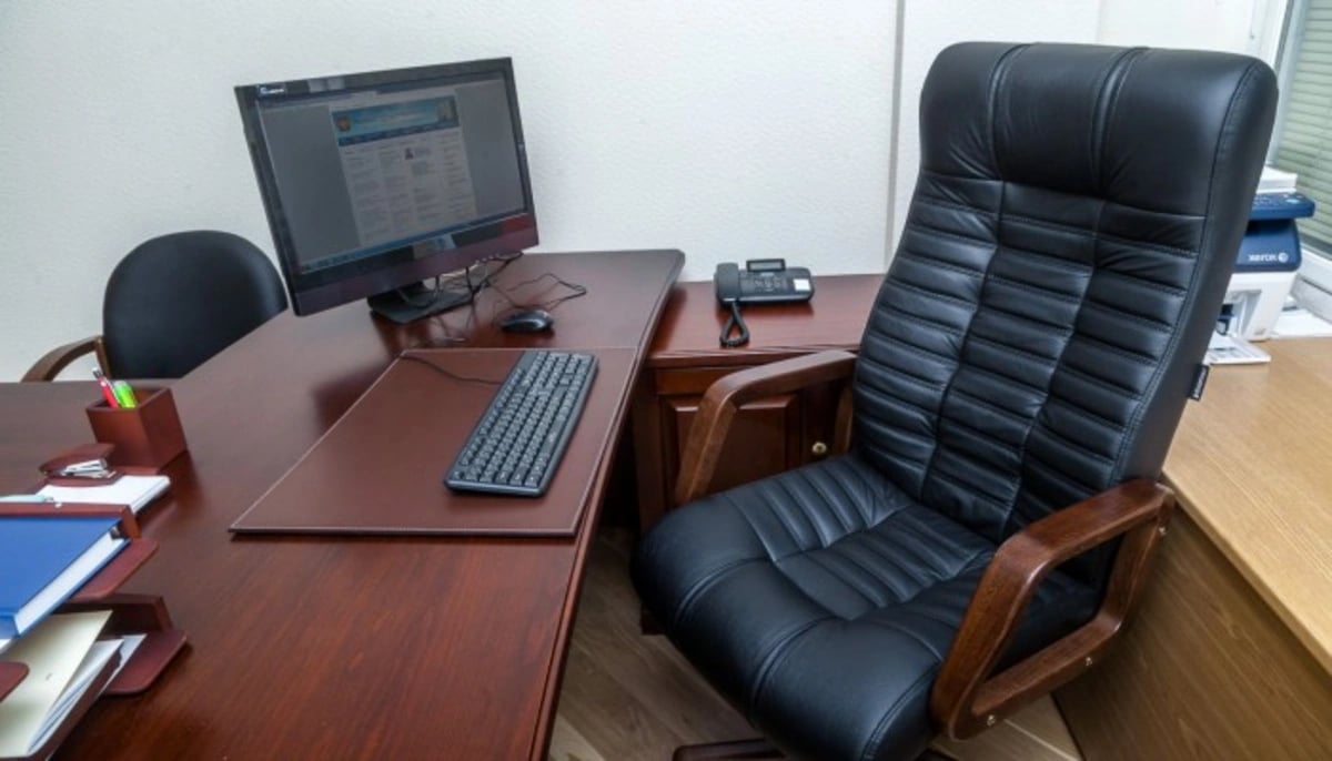 Probasiya məmuru Göyçayda yüzlərlə insanı işsiz qoydu - İDDİA