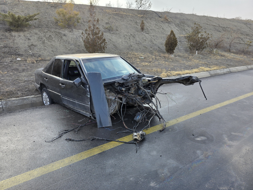 Naxçıvanda iki avtomobil toqquşdu -2 nəfər xəsarət aldı