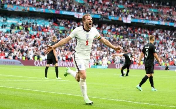 100 qol da vursam, "Qızıl top" ala bilmərəm - Keyn