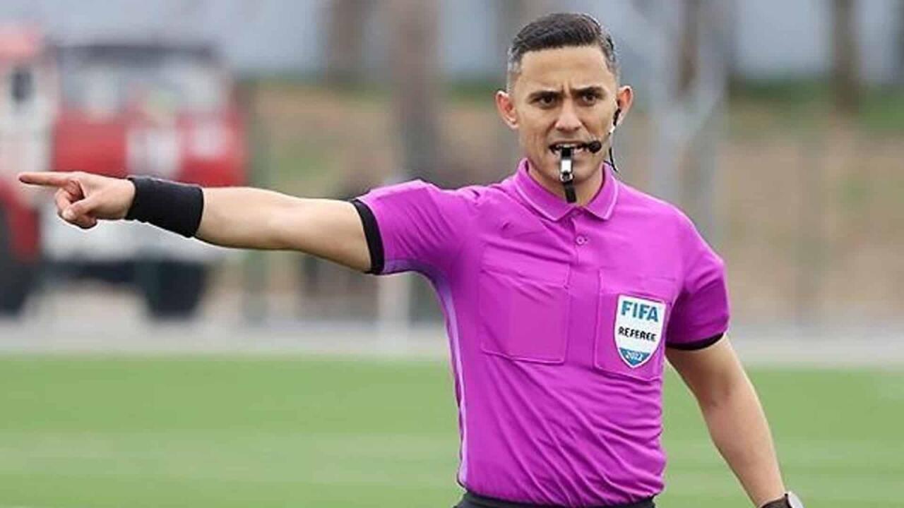 Azərbaycanlı hakim İngiltərənin oyununu idarə edəcək