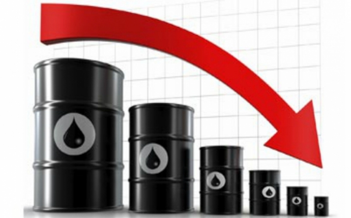 Neftin ucuzlaşması Azərbaycanın gəlirlərini azaldır