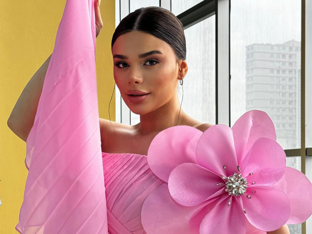 Aysundan ETİRAF: "Həyatımda biri var"