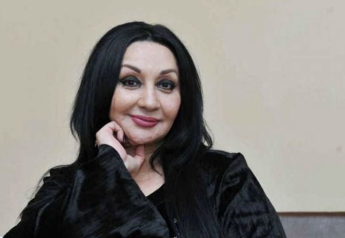 Rejissorla Xalq artisti arasında qonorar qalmaqalı - Nə baş verir?