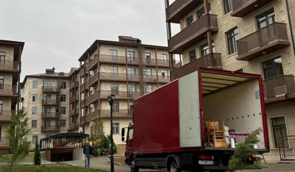 Növbəti köç karvanı Məmmədbəyli kəndinə çatdı