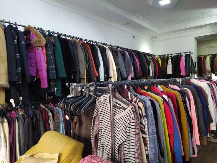 İkinci əl geyimlərdə diqqətli olun - Paltar biti və qoturluq...