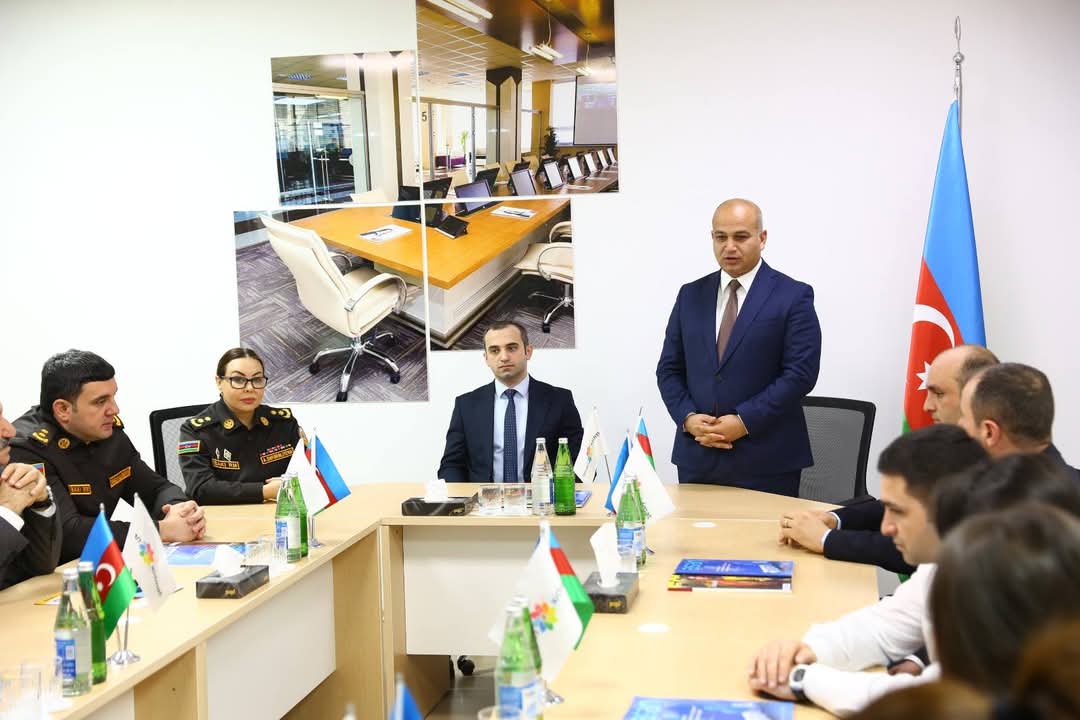 "ASAN xidmət" mərkəzində maarifləndirmə tədbiri keçirildi - FOTOLAR