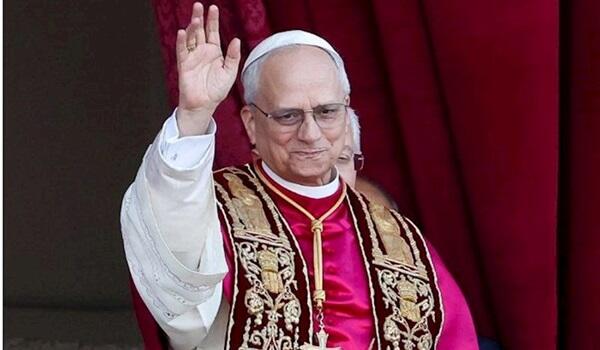 Papa Türkiyədən Livana getdi