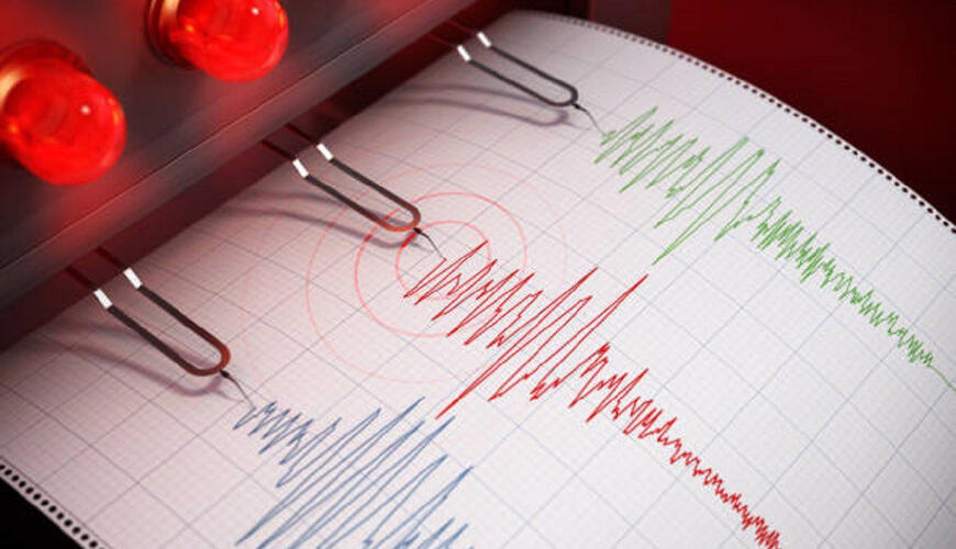 İranda zəlzələ oldu