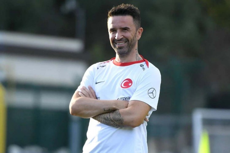 Türkiyədə məşhur futbolçu saxlanılıb