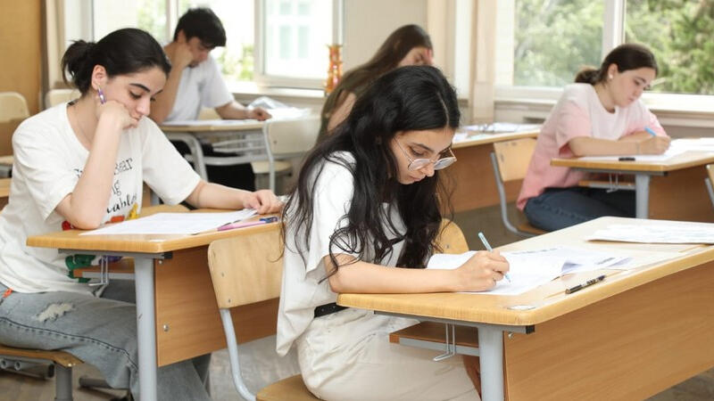 Qəbul imtahanlarının vaxtı dəyişdirilir? - RƏSMİ CAVAB