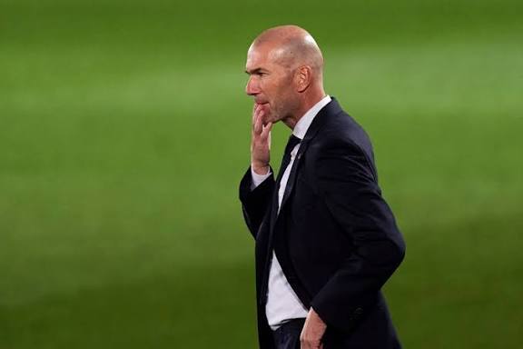 Zinəddin Zidan "Real"a qayıdır?