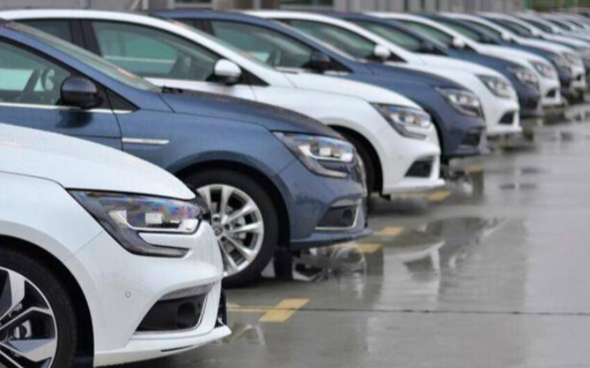 Daha 40 nəqliyyat vasitəsi özəlləşdirildi