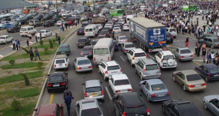 Bakının bu küçələrində sıxlıq var - SİYAHI