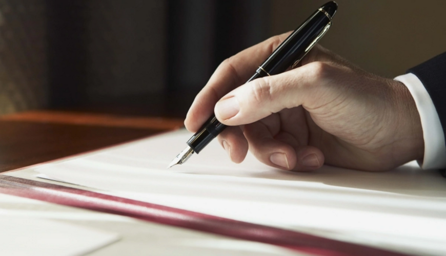 İcra başçısı psixoloqu işdən çıxardı