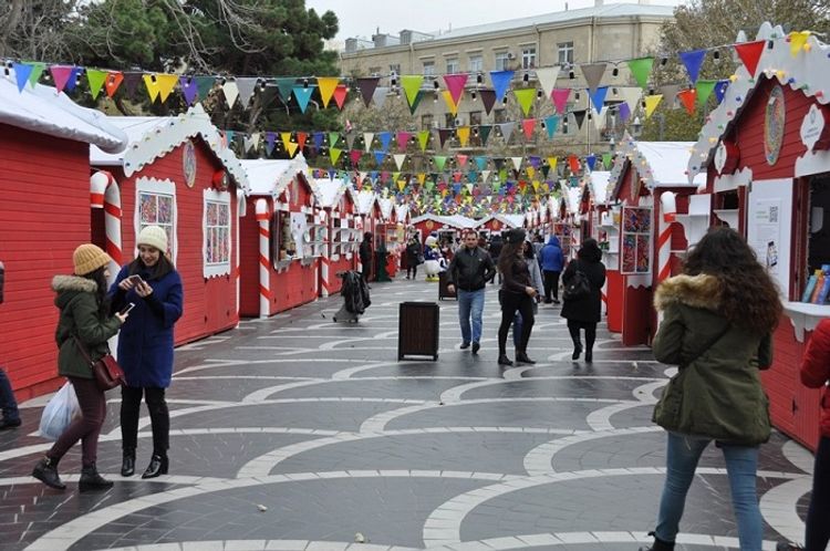 Aldadıcı reklam: Bloggerin videosu müzakirə yaratdı - FOTO