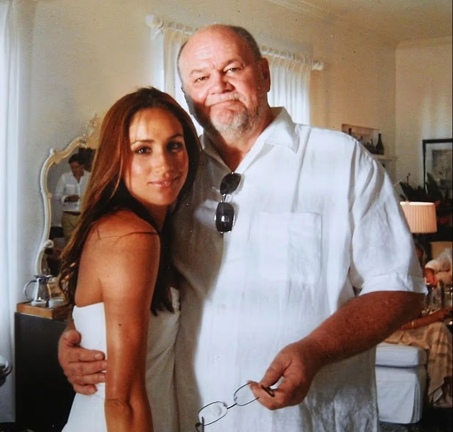 Meqan Marklın atası ayağını itirdi: Təfərrüat