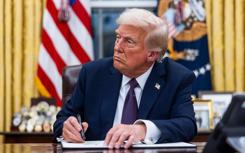 Tramp Ronaldonu "böyük futbolçu" adlandırdı