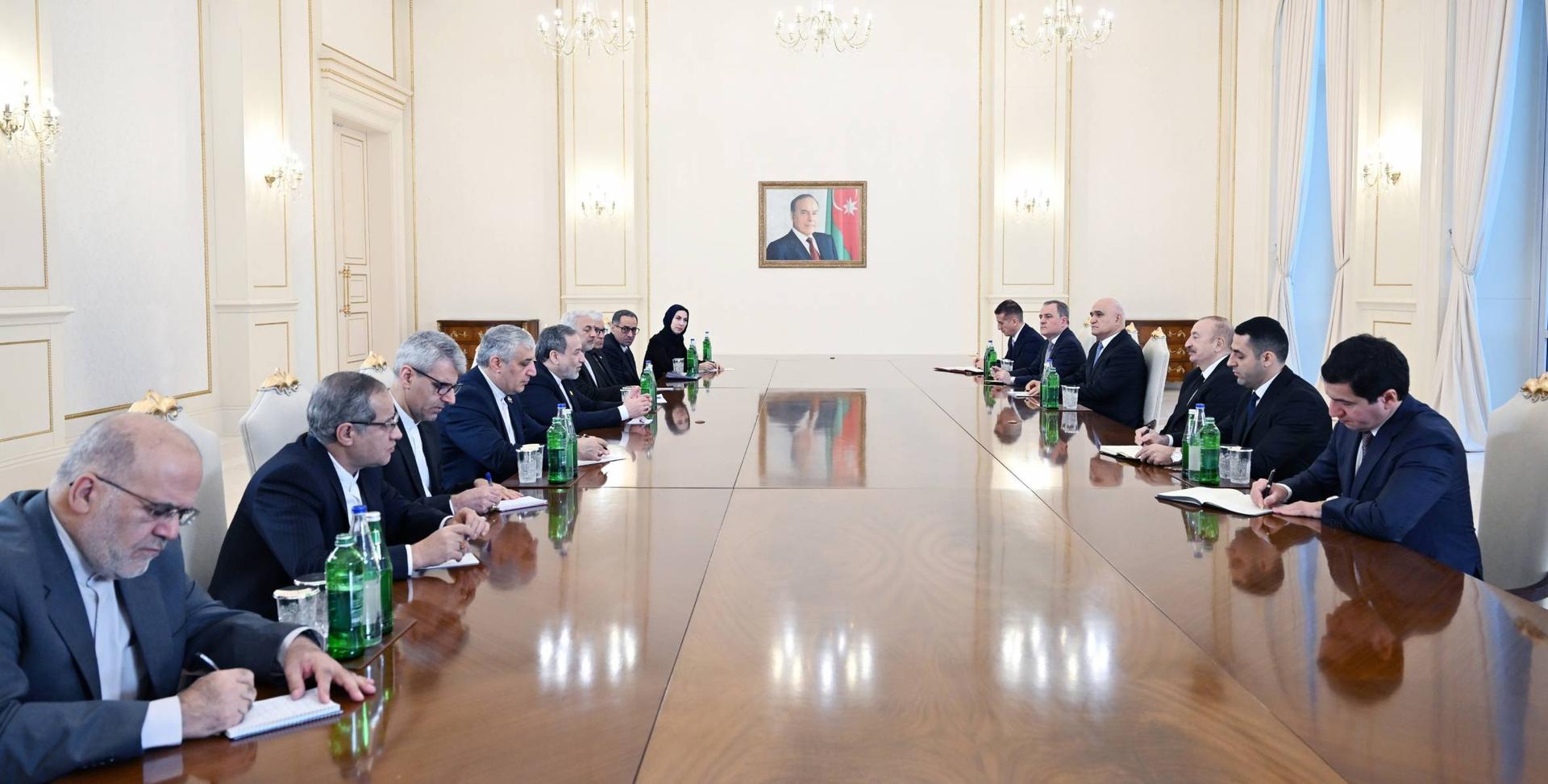 İlham Əliyev Əraqçini qəbul etdi - FOTOLAR