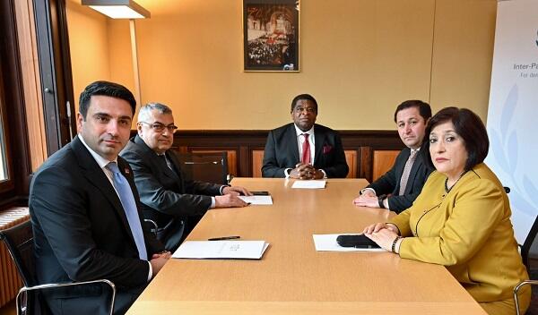 Simonyan Qafarova ilə İstanbulda görüşə bilər