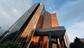 AMB vəzifəli şəxsi cərimələdi