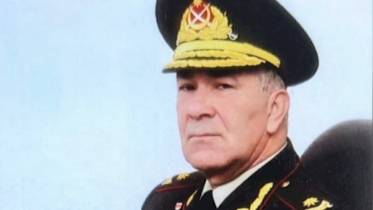 Oğlu həbs olunan general danışdı: "Hələ görüş vermirlər"