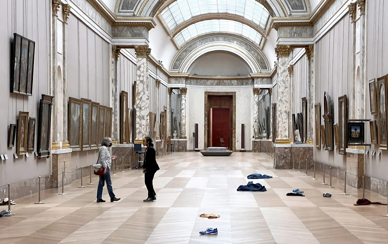 Luvr fəaliyyətini dayandıra bilər