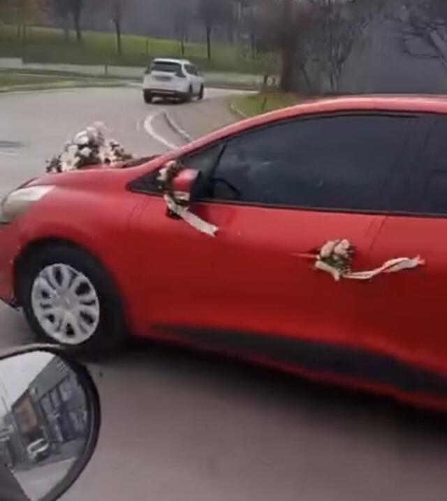 Boşanmağını toy-bayramla qeyd etdi - FOTO