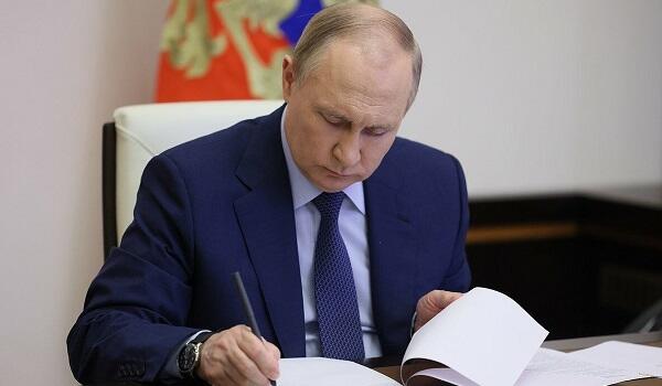 Putin qərar imzaladı