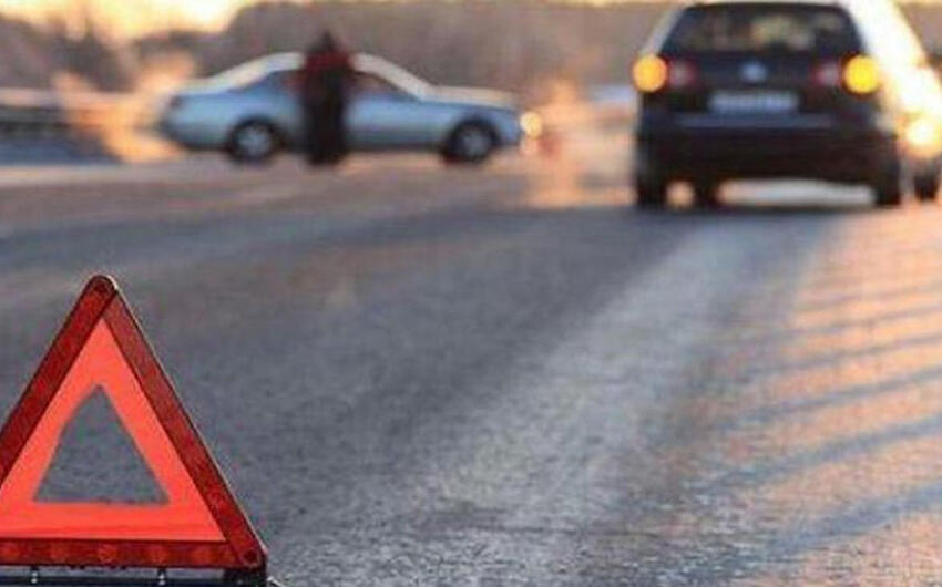 Hacıqabulda AĞIR QƏZA: sürücü öldü