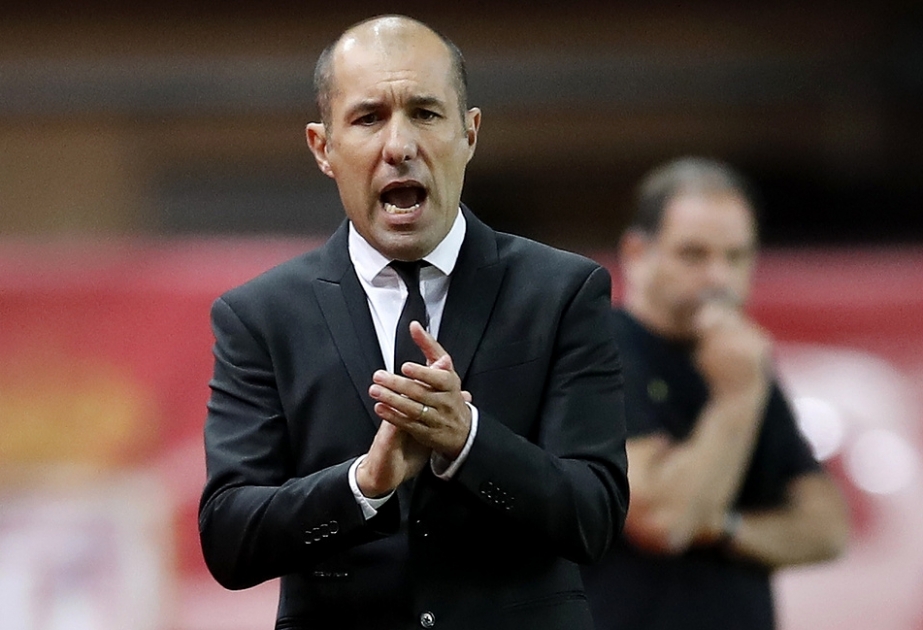 İstefaya göndərilir