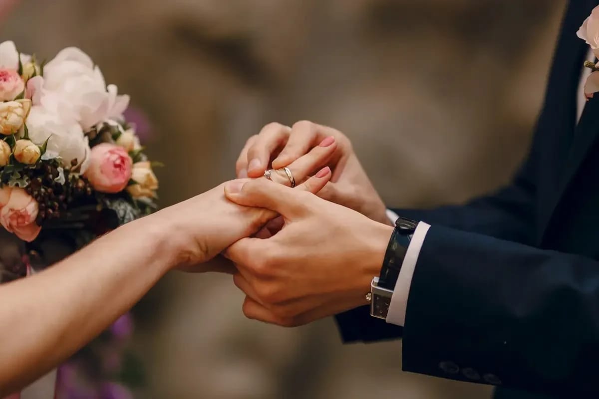 Tovuzda 14 yaşlı qızına toy edən şəxs ögey ata olub