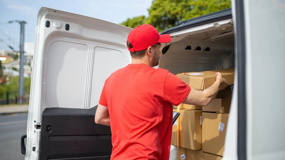 Azərbaycanda ekspeditorun statusu qanunla müəyyənləşdi